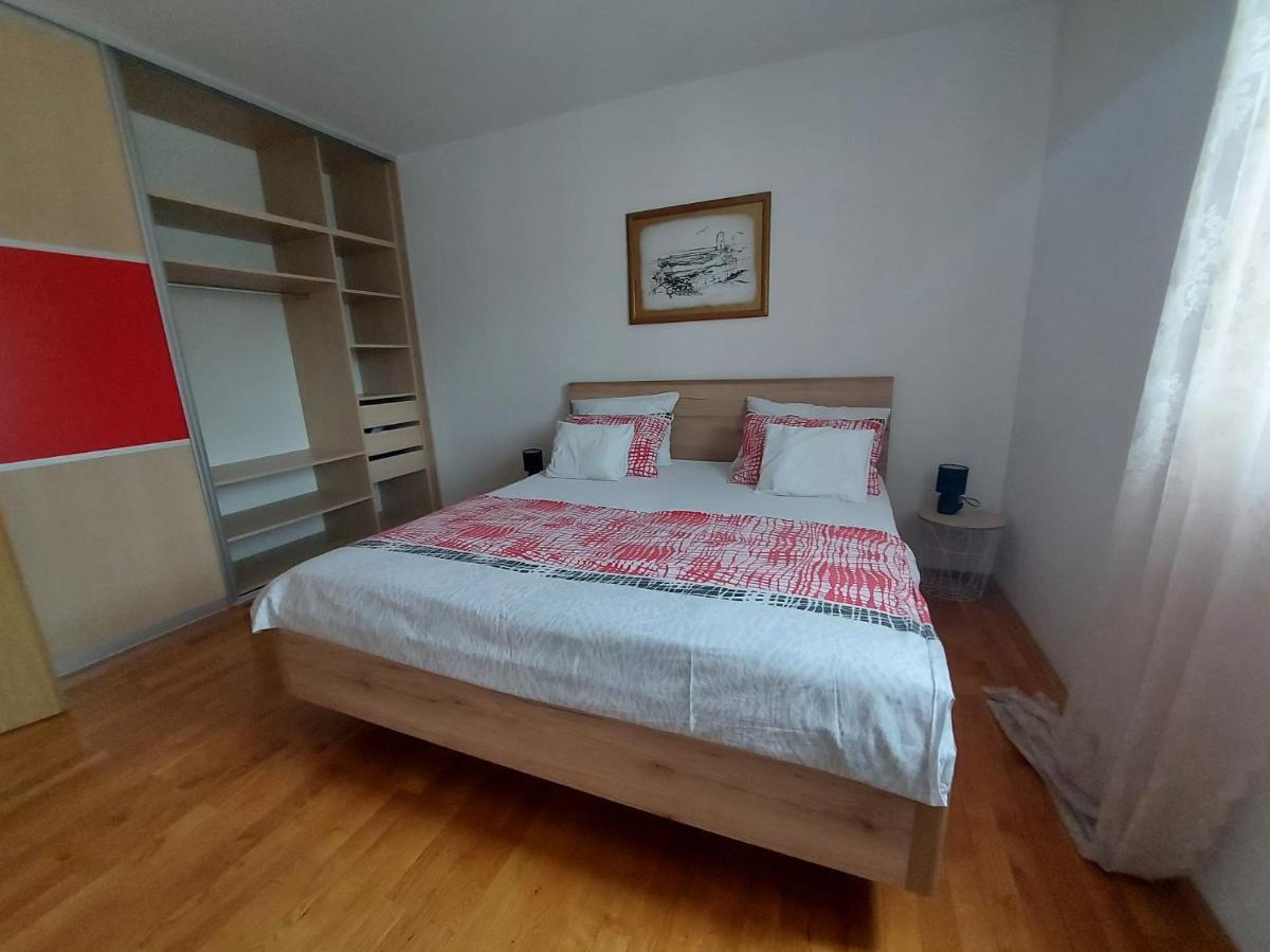 Apartman B&B Makarska Exterior photo